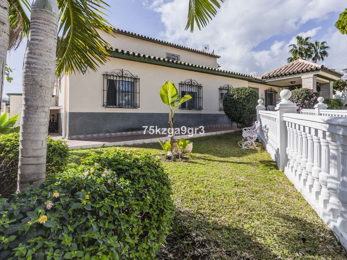 Huis te koop in Benalmadena Costa | 6 slaapkamers H5317591