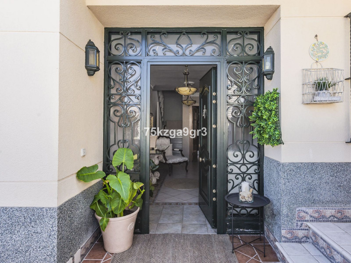 Huis te koop in Benalmadena Costa | 6 slaapkamers H5317591