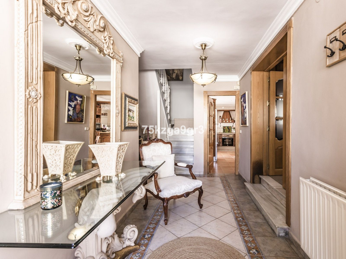 Huis te koop in Benalmadena Costa | 6 slaapkamers H5317591