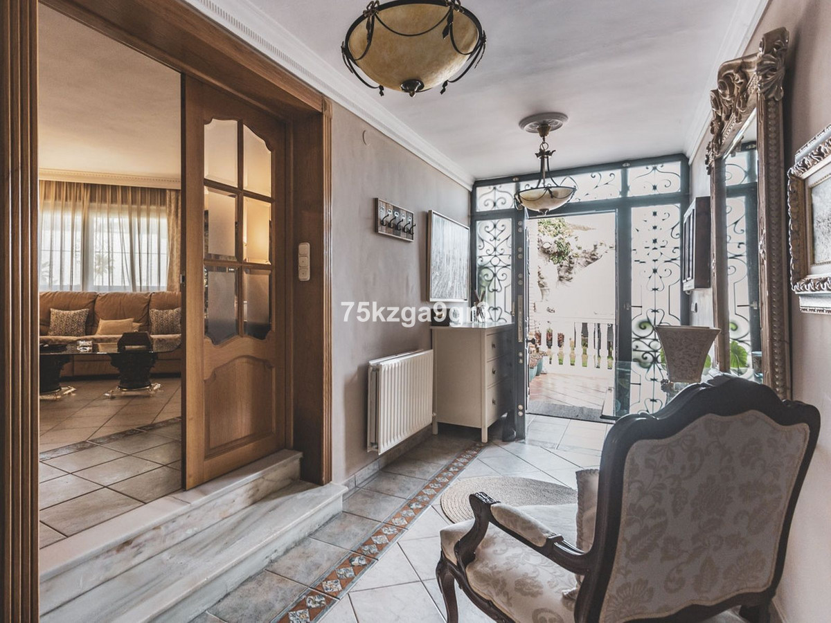 Huis te koop in Benalmadena Costa | 6 slaapkamers H5317591