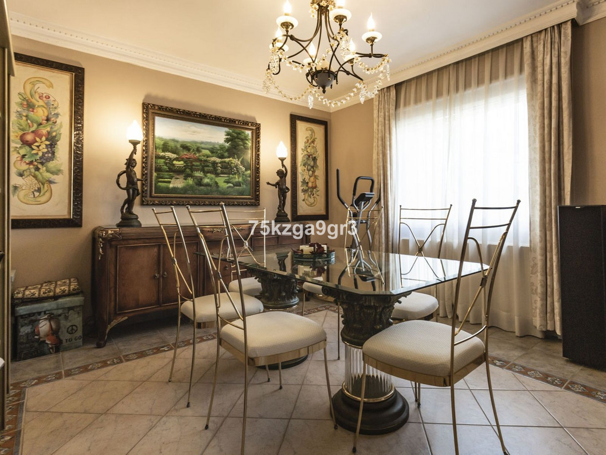 Huis te koop in Benalmadena Costa | 6 slaapkamers H5317591