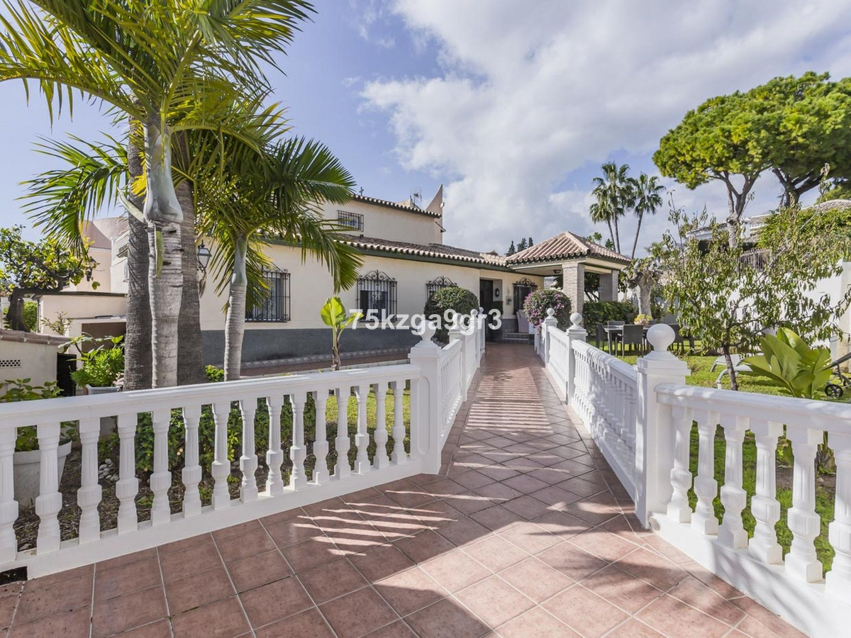 Huis te koop in Benalmadena Costa | 6 slaapkamers H5317591