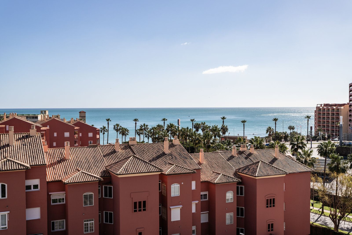 Appartement te koop in Benalmadena Costa | 2 slaapkamers H5318380