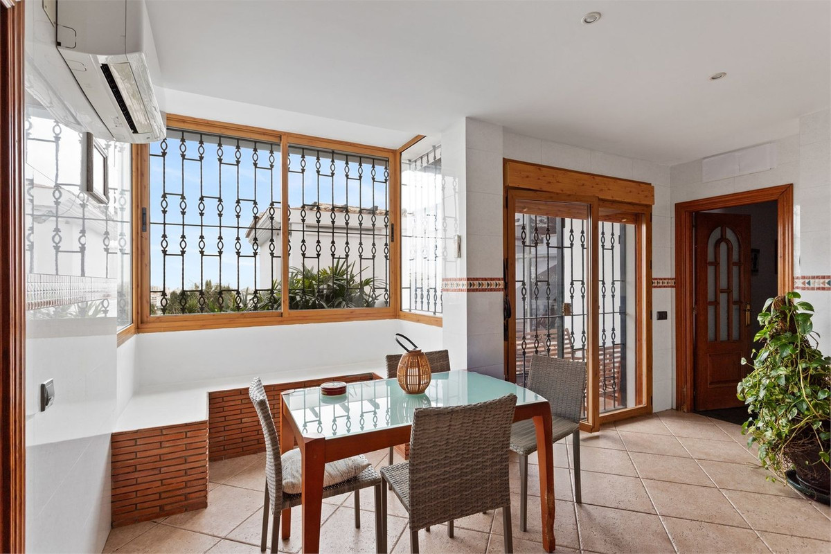 Huis te koop in Benalmadena Costa | 6 slaapkamers H5321098