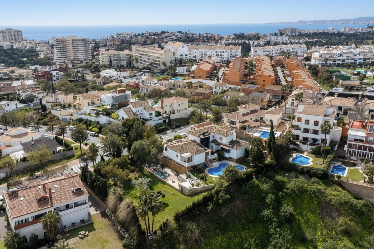 Huis te koop in Benalmadena Costa | 6 slaapkamers H5321098