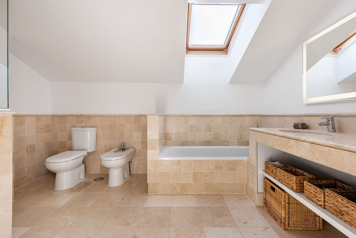 Huis te koop in Benalmadena Costa | 4 slaapkamers H5356261