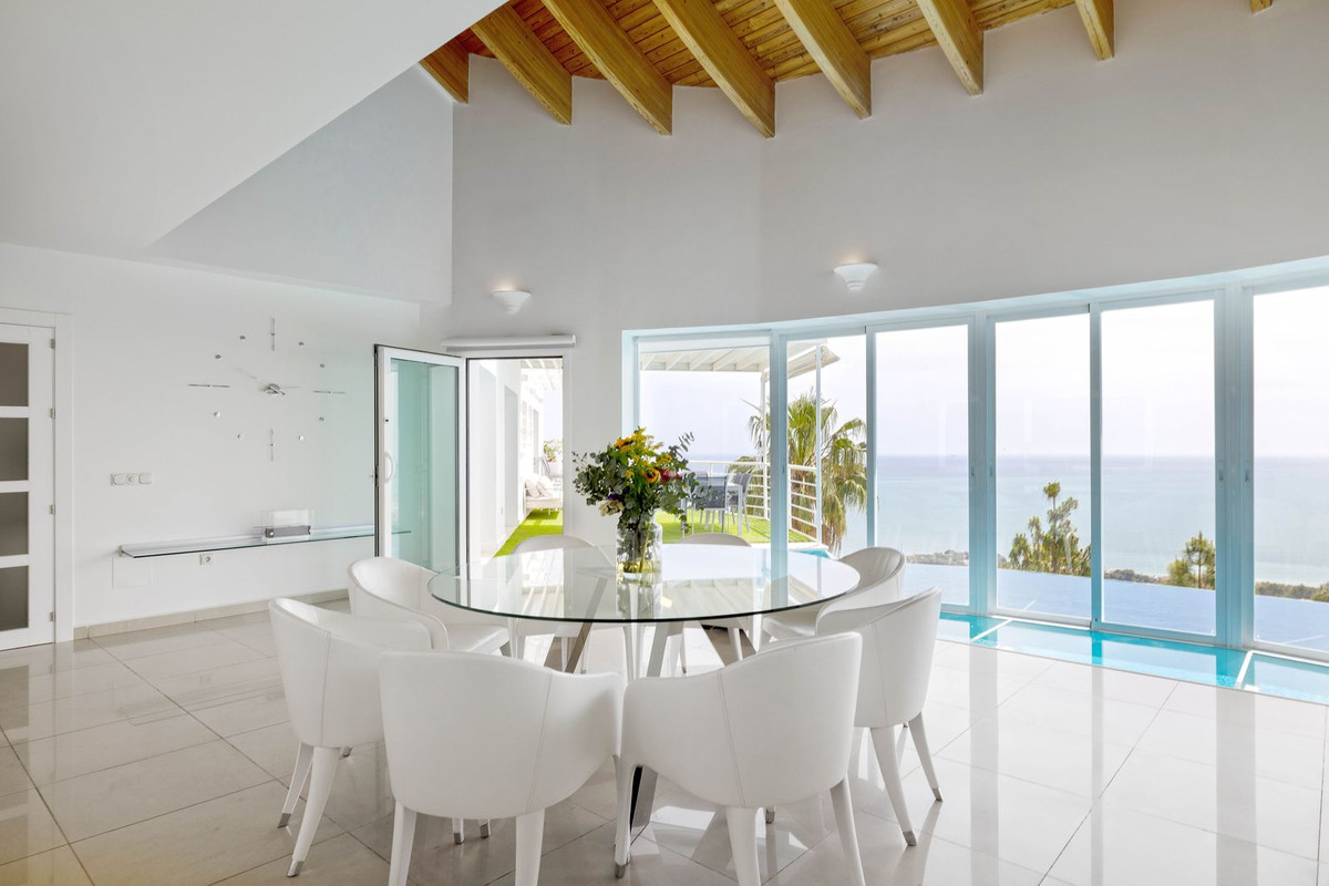 Huis te koop in Benalmadena Costa | 4 slaapkamers H5356498