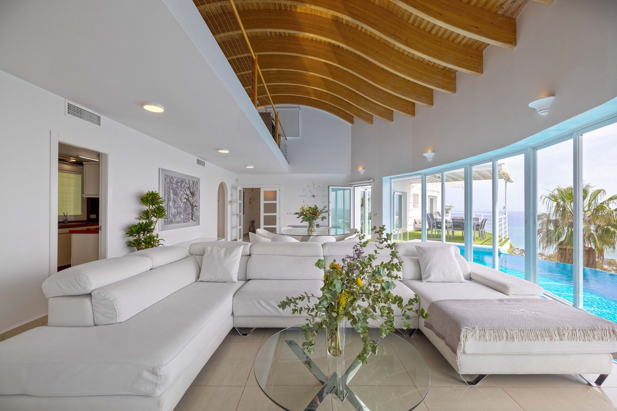 Huis te koop in Benalmadena Costa | 4 slaapkamers H5356498