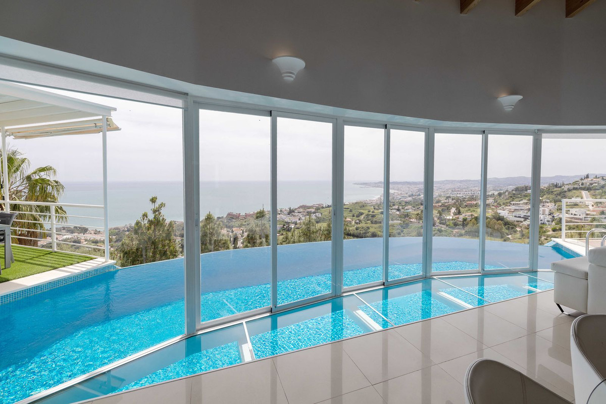 Huis te koop in Benalmadena Costa | 4 slaapkamers H5356498