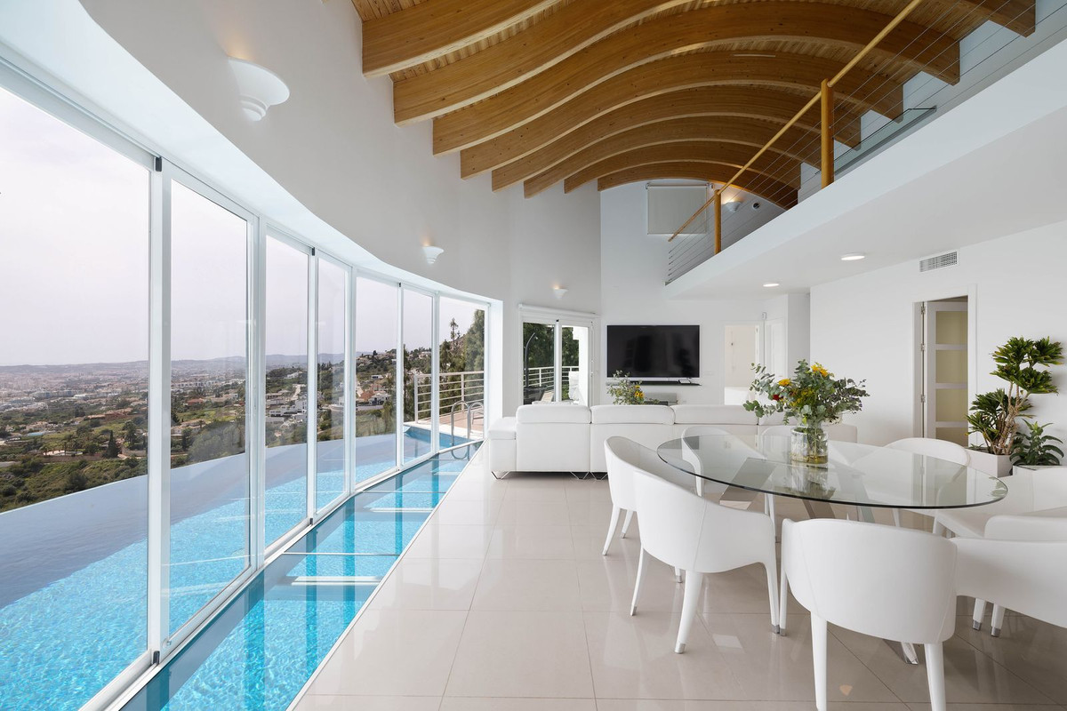 Huis te koop in Benalmadena Costa | 4 slaapkamers H5356498