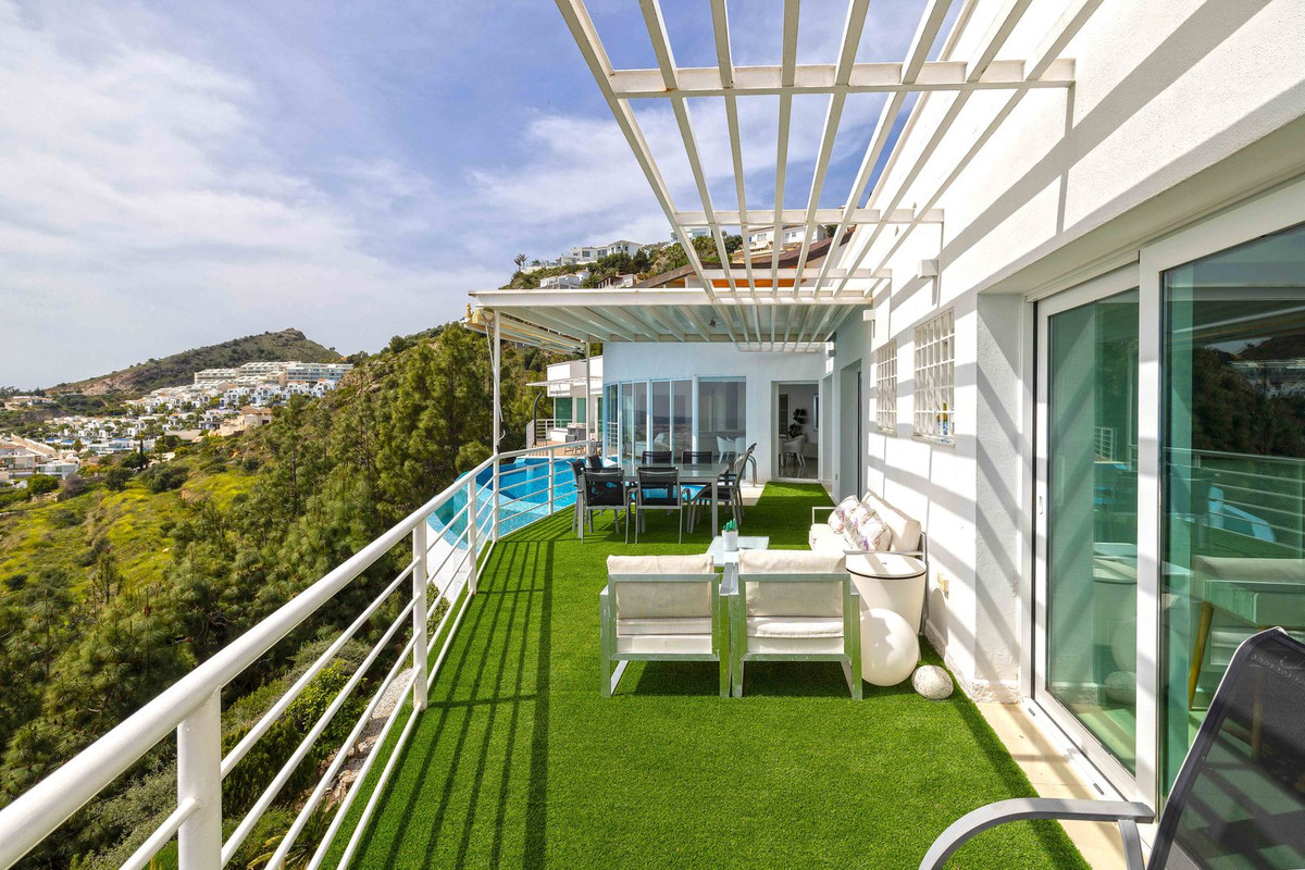 Huis te koop in Benalmadena Costa | 4 slaapkamers H5356498