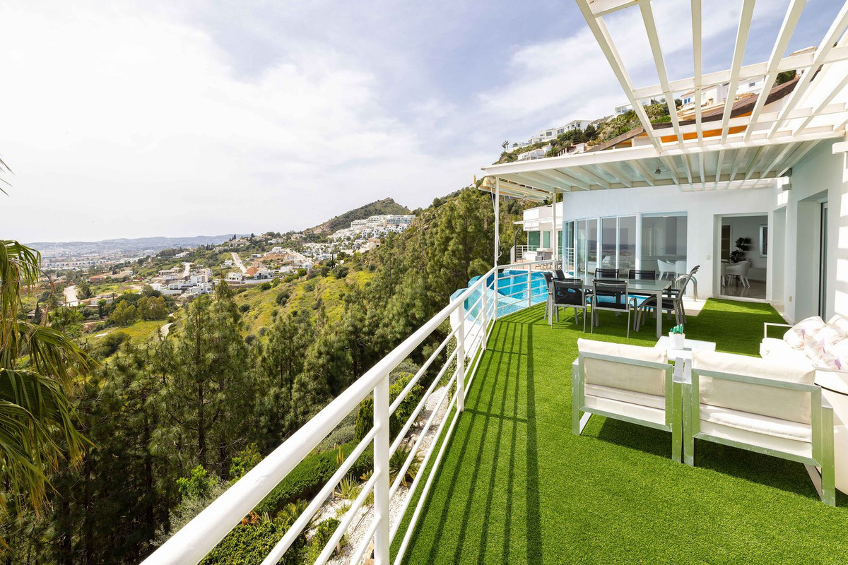 Huis te koop in Benalmadena Costa | 4 slaapkamers H5356498