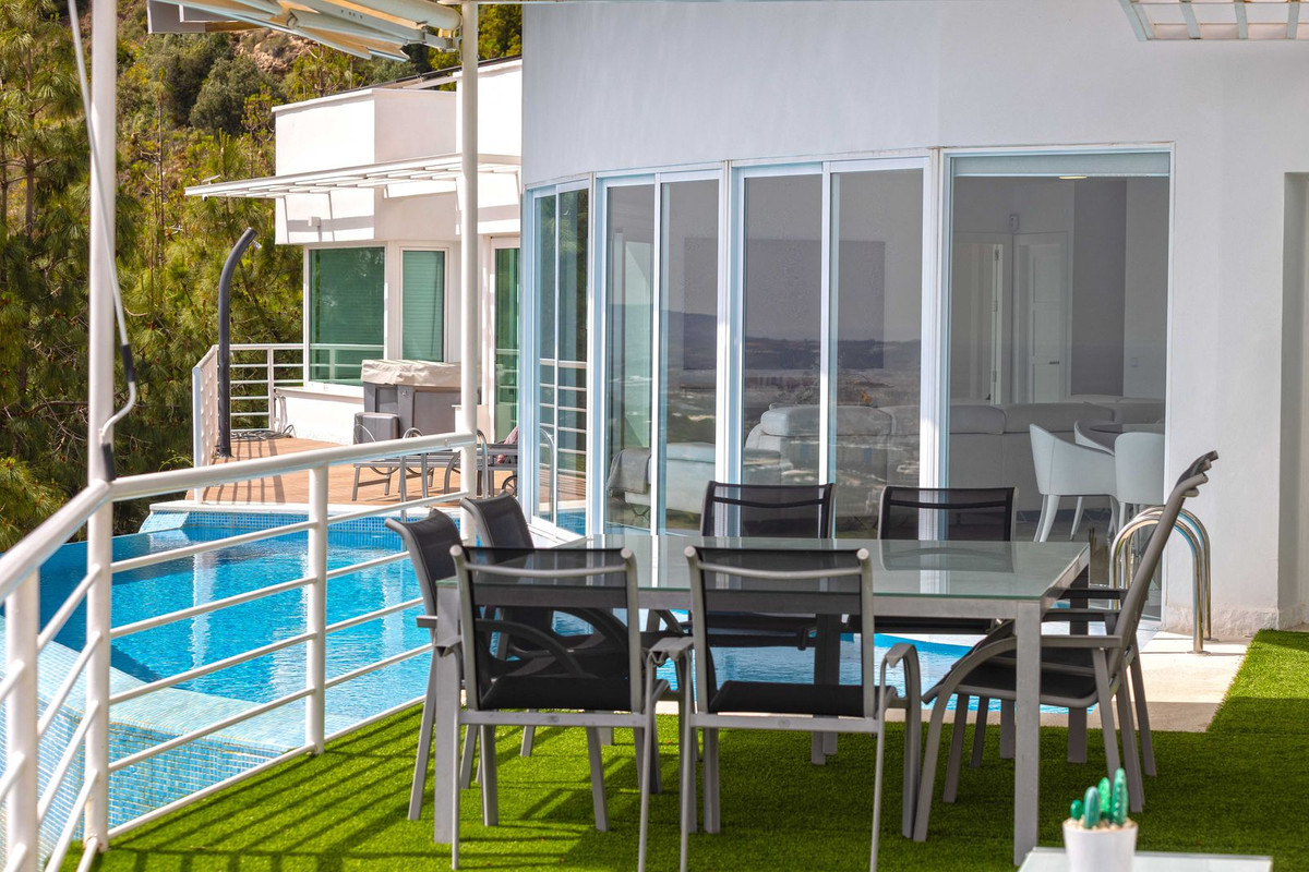 Huis te koop in Benalmadena Costa | 4 slaapkamers H5356498