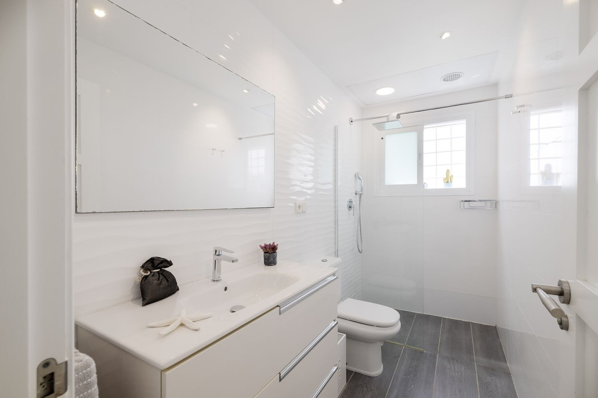 Huis te koop in Benalmadena Costa | 4 slaapkamers H5356498