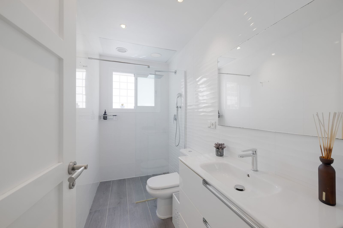 Huis te koop in Benalmadena Costa | 4 slaapkamers H5356498