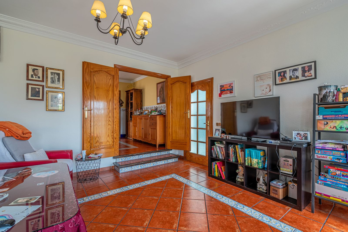 Huis te koop in Benalmadena Costa | 6 slaapkamers H5362531