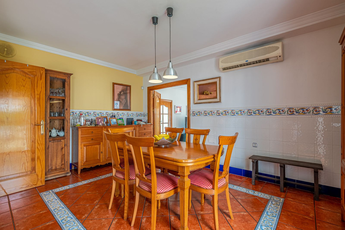 Huis te koop in Benalmadena Costa | 6 slaapkamers H5362531