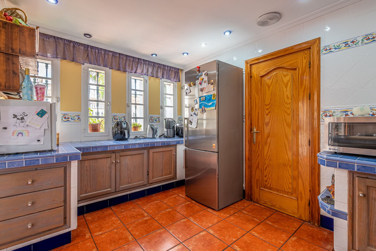 Huis te koop in Benalmadena Costa | 6 slaapkamers H5362531