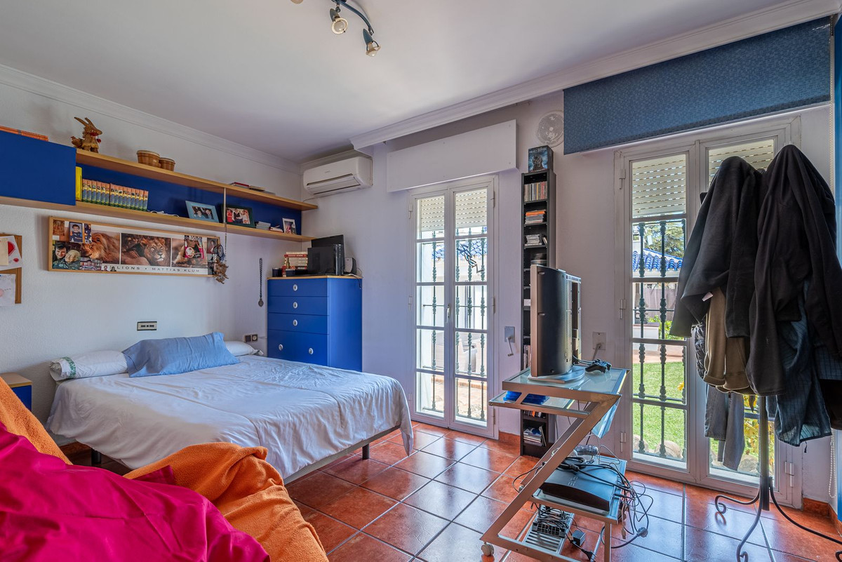 Huis te koop in Benalmadena Costa | 6 slaapkamers H5362531