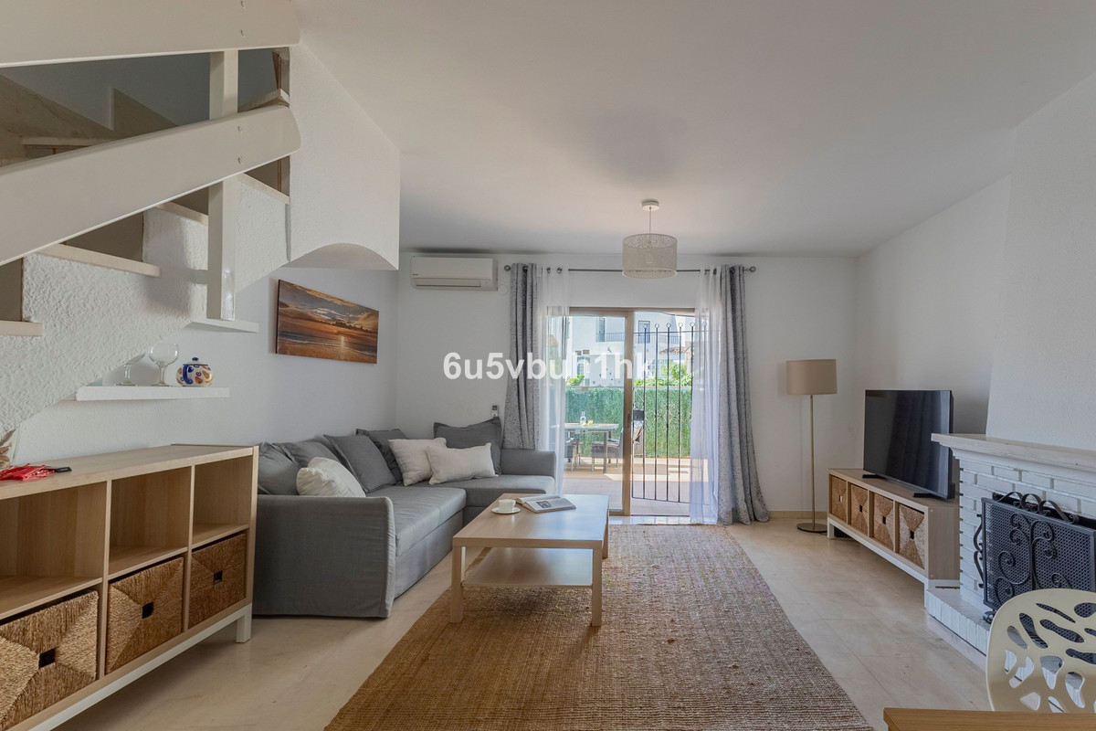 Appartement te koop in Benalmadena Costa | 2 slaapkamers H5387701