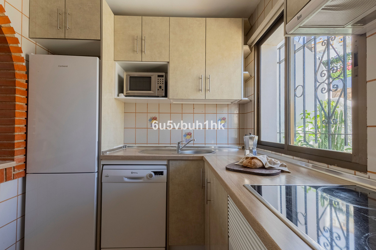 Appartement te koop in Benalmadena Costa | 2 slaapkamers H5387701