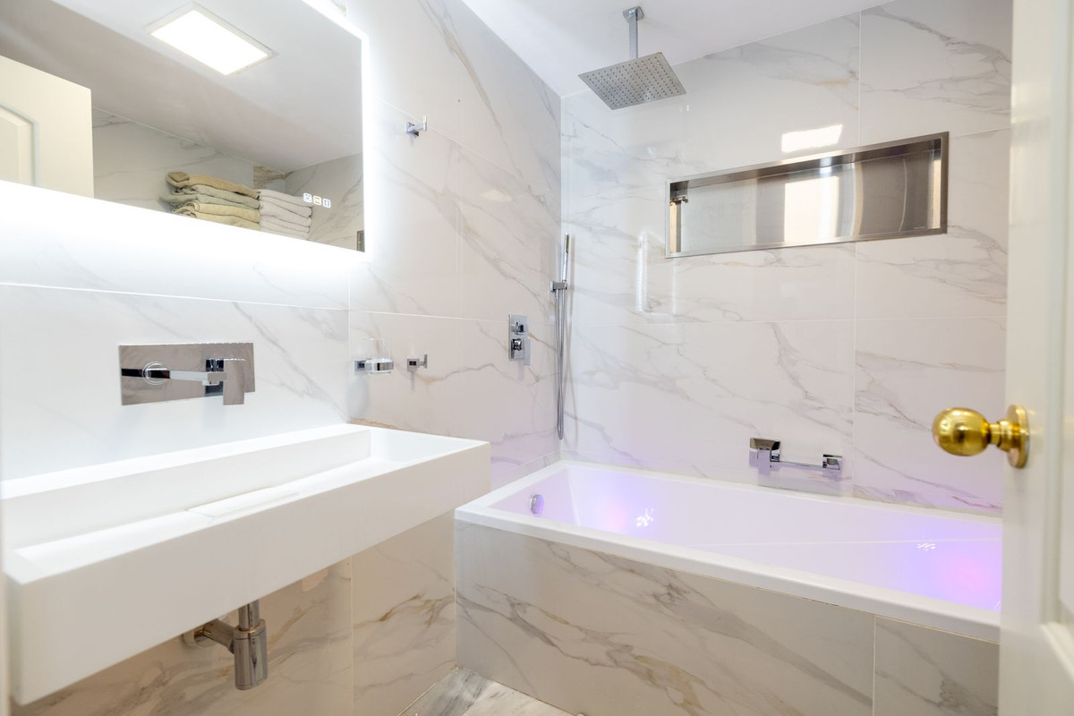 Huis te koop in Benalmadena Costa | 2 slaapkamers H5389201