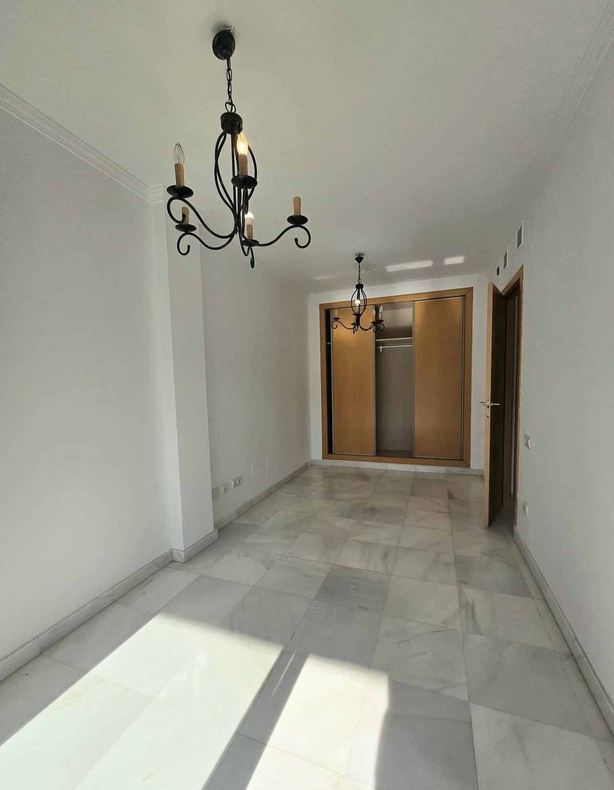Huis te koop in Benalmadena Costa | 4 slaapkamers H5396644