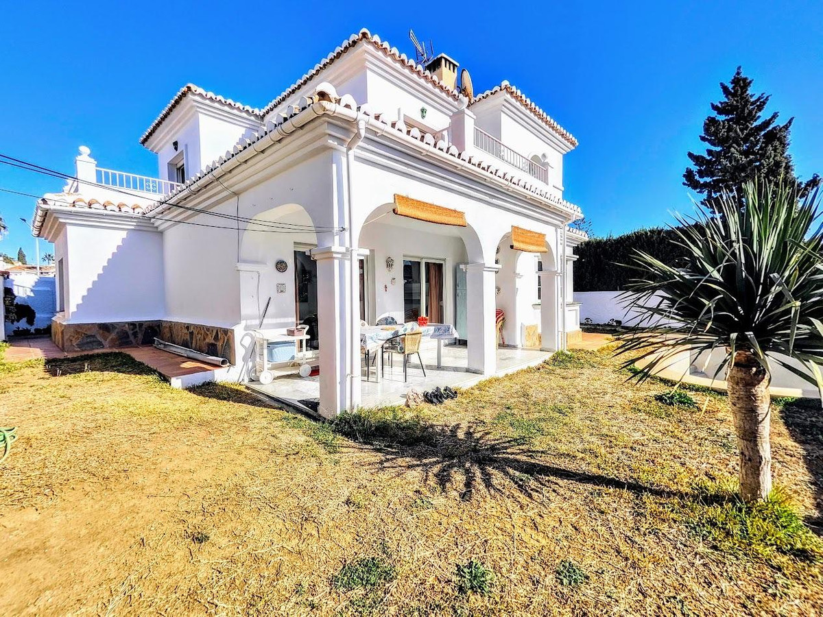 Huis te koop in Benalmadena Costa | 4 slaapkamers H5397205