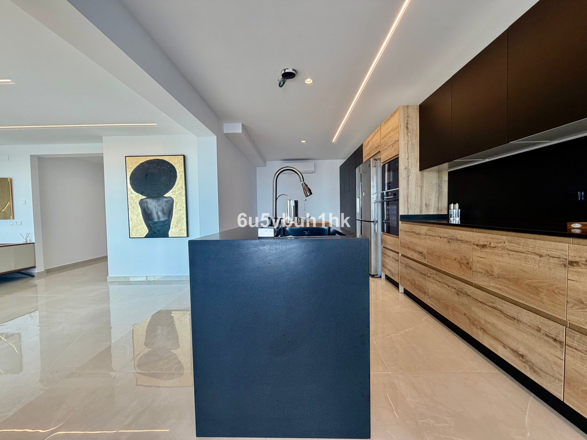 Huis te koop in Benalmadena Costa | 4 slaapkamers H5412136