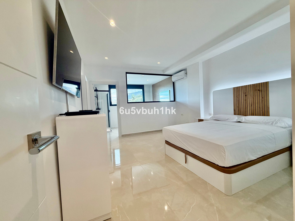 Huis te koop in Benalmadena Costa | 4 slaapkamers H5412136