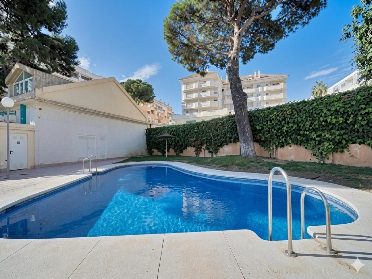 Appartement te koop in Benalmadena Costa | 1 slaapkamers H5426449