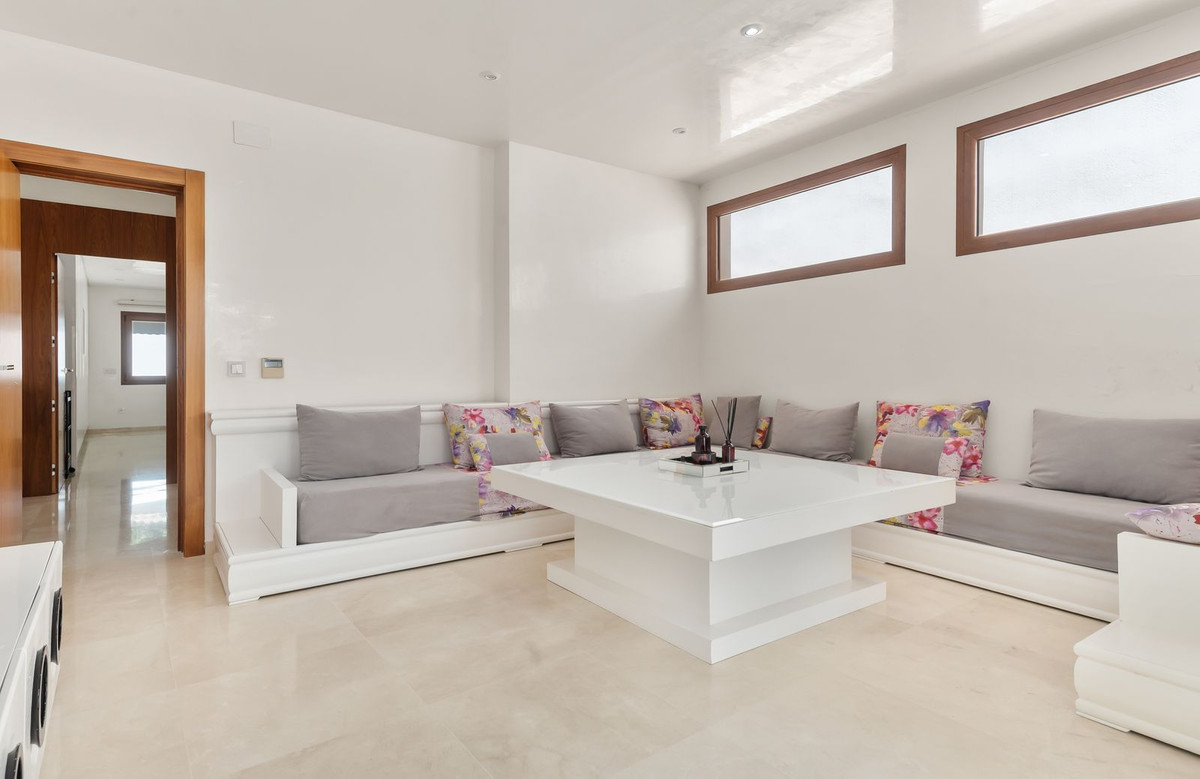 Huis te koop in Benalmadena Costa | 6 slaapkamers H5439883