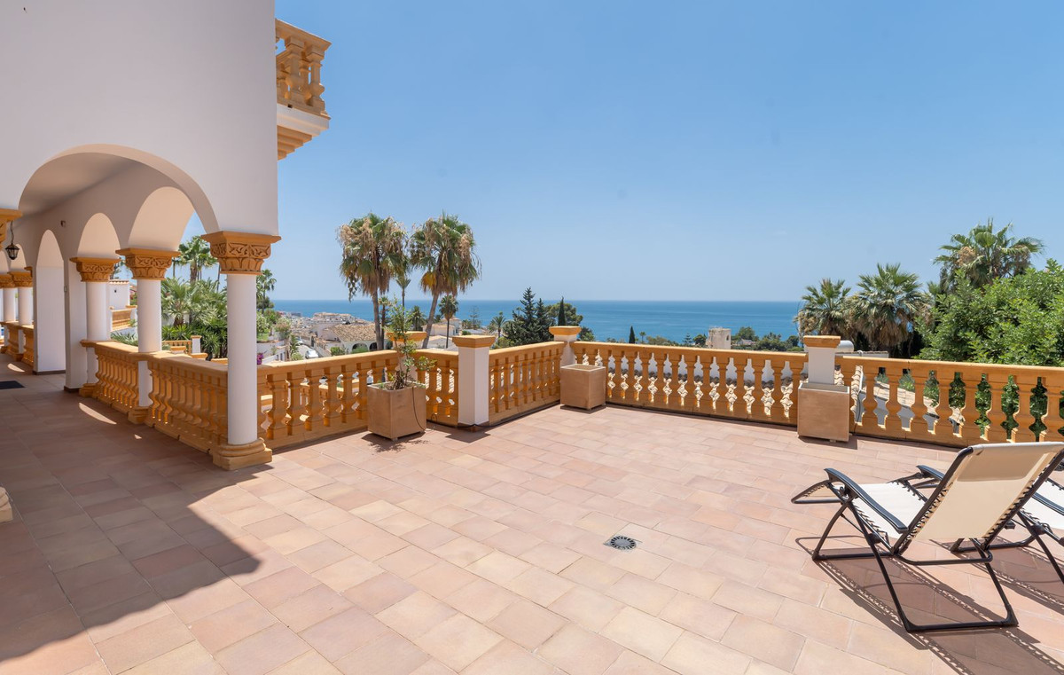 Huis te koop in Benalmadena Costa | 6 slaapkamers H5439883