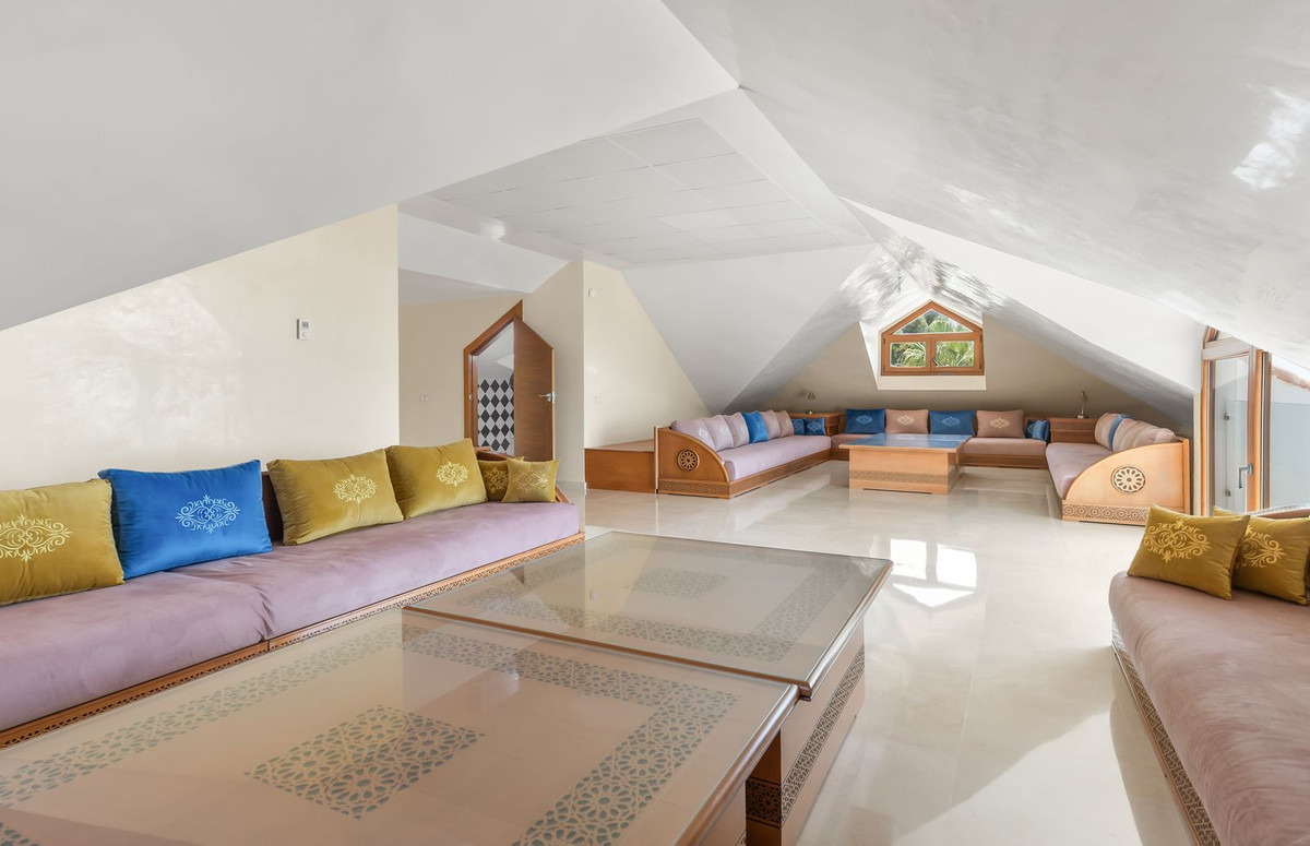 Huis te koop in Benalmadena Costa | 6 slaapkamers H5439883