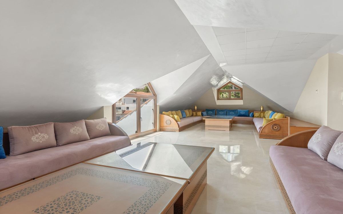 Huis te koop in Benalmadena Costa | 6 slaapkamers H5439883