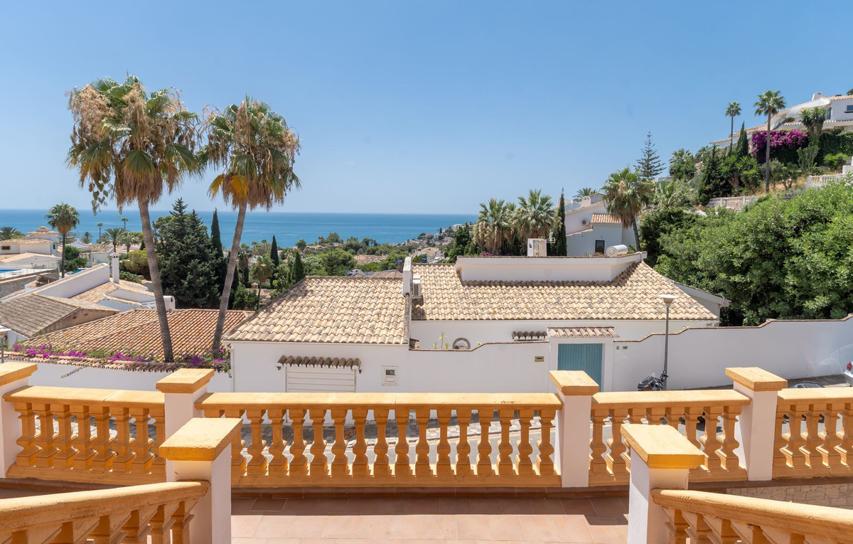Huis te koop in Benalmadena Costa | 6 slaapkamers H5439883
