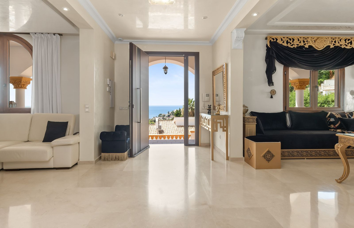 Huis te koop in Benalmadena Costa | 6 slaapkamers H5439883