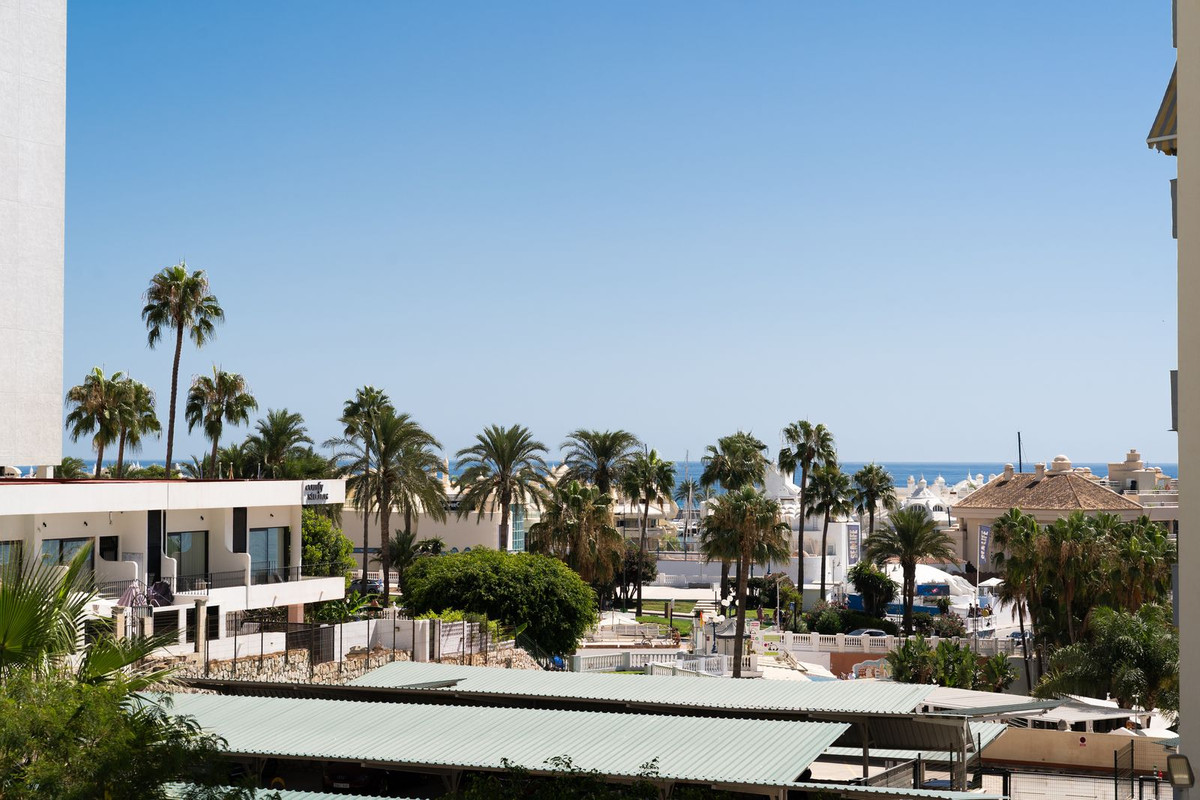 Appartement te koop in Benalmadena Costa | 1 slaapkamers H5487781