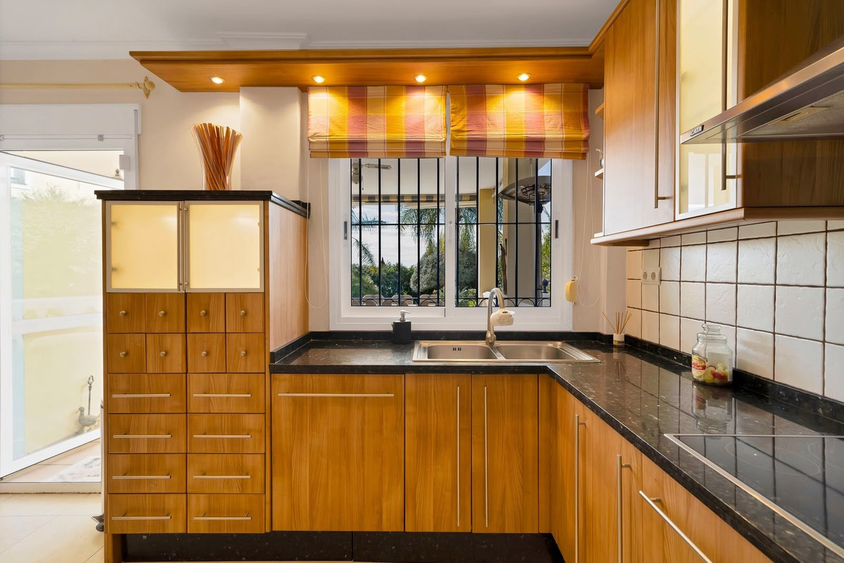 Huis te koop in Benalmadena Costa | 4 slaapkamers H5524891