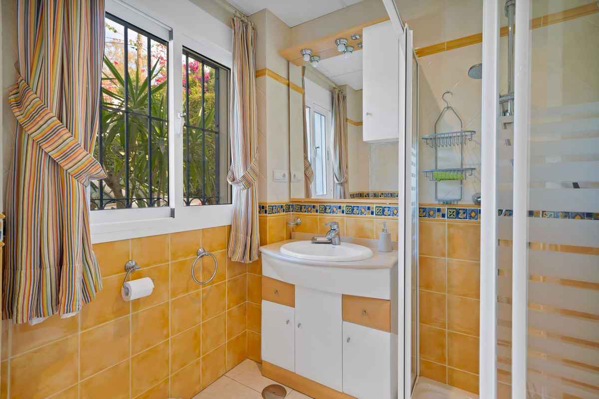 Huis te koop in Benalmadena Costa | 4 slaapkamers H5524891