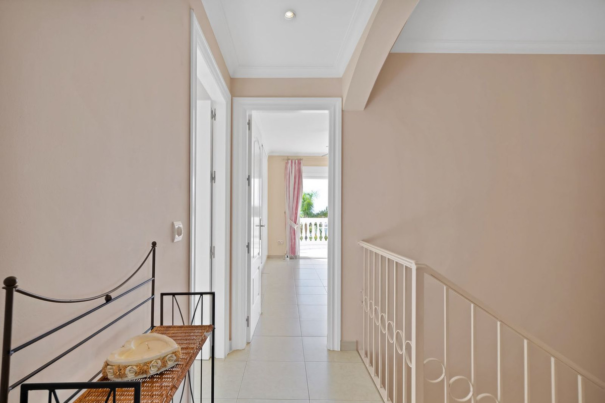 Huis te koop in Benalmadena Costa | 4 slaapkamers H5524891