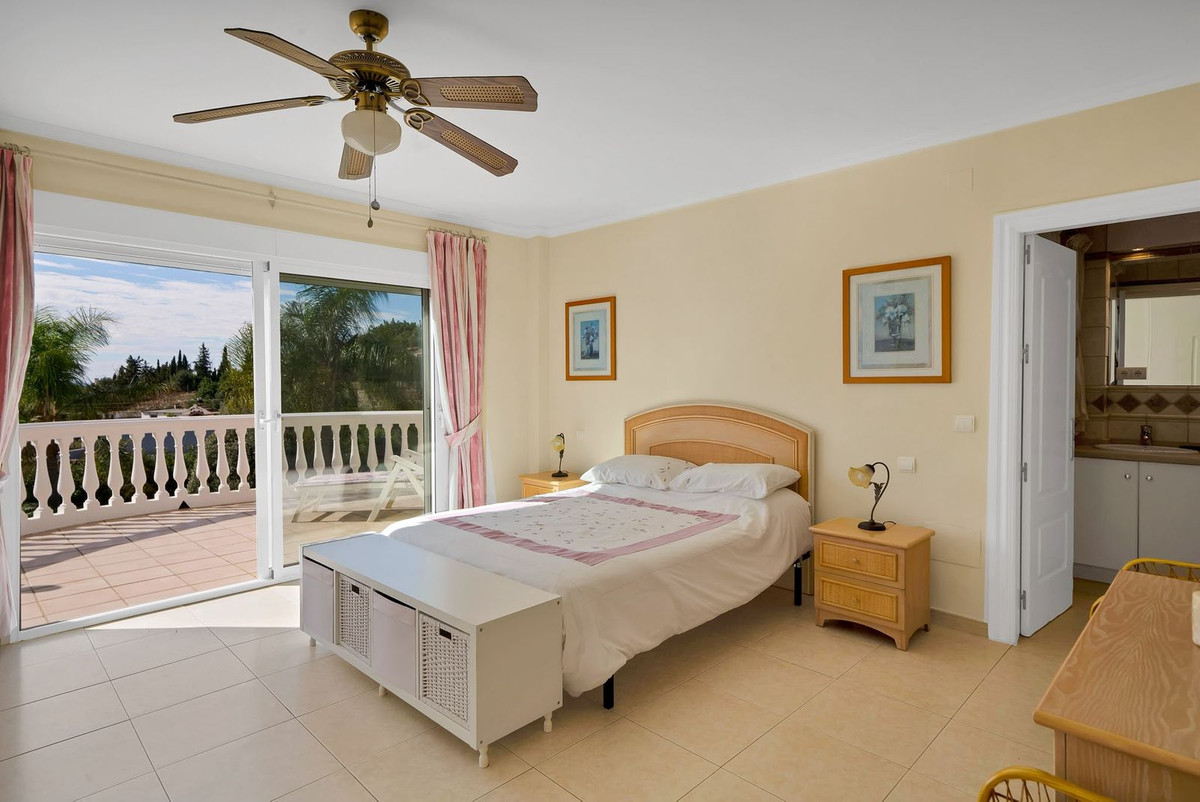 Huis te koop in Benalmadena Costa | 4 slaapkamers H5524891