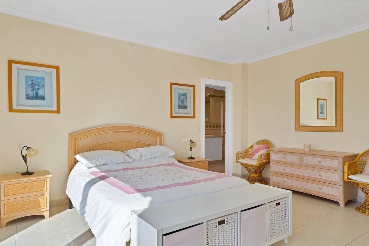 Huis te koop in Benalmadena Costa | 4 slaapkamers H5524891