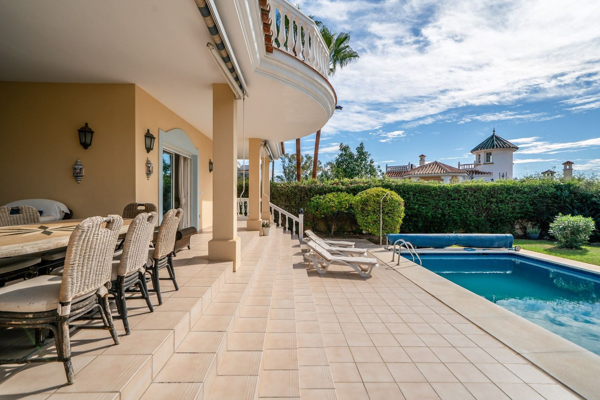 Huis te koop in Benalmadena Costa | 4 slaapkamers H5524891