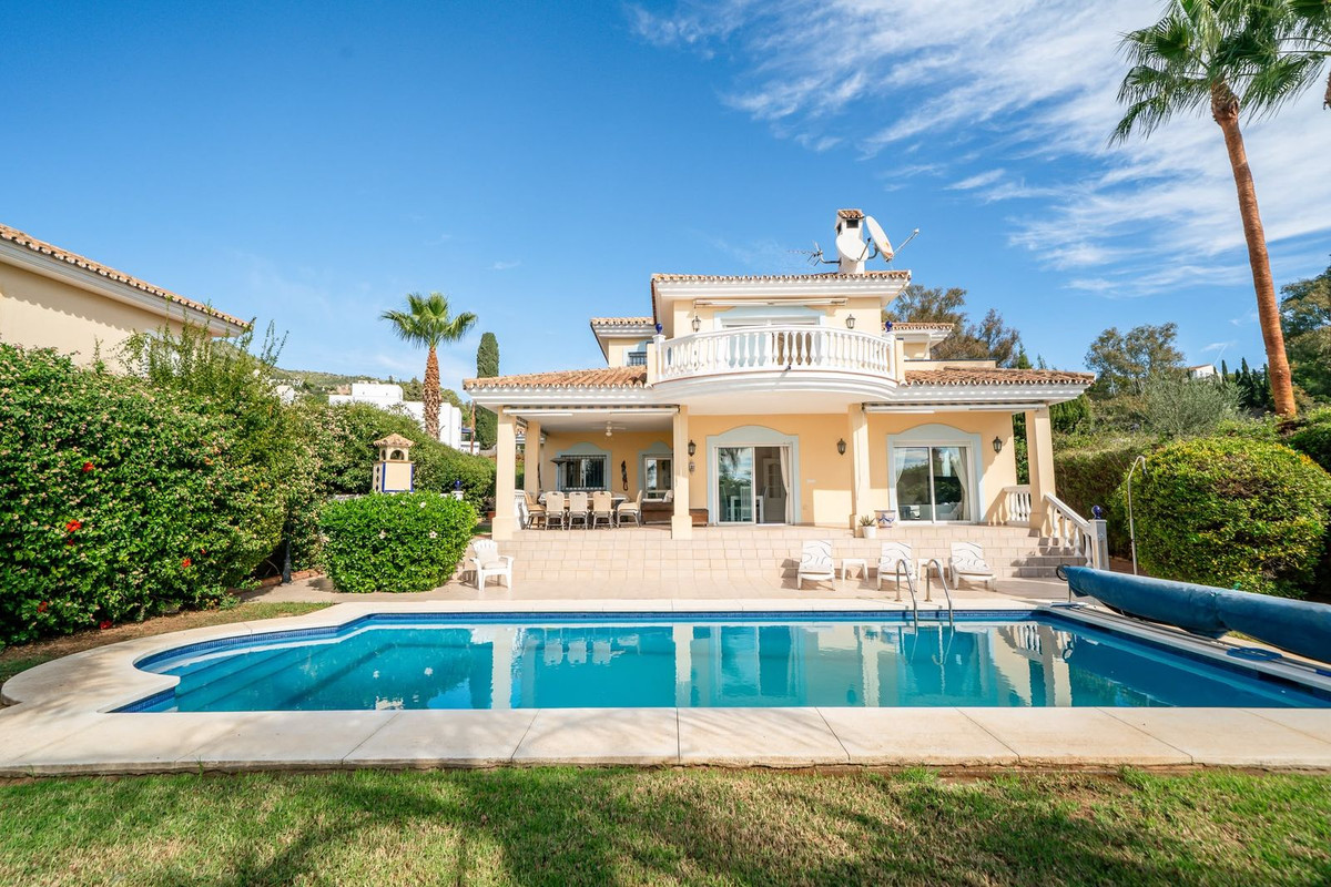 Huis te koop in Benalmadena Costa | 4 slaapkamers H5524891