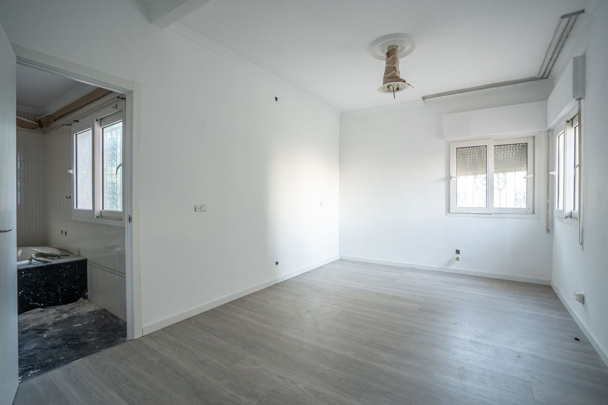 Property main view 40