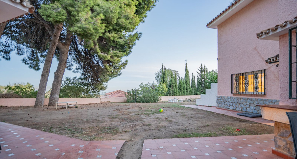 Property main view 60