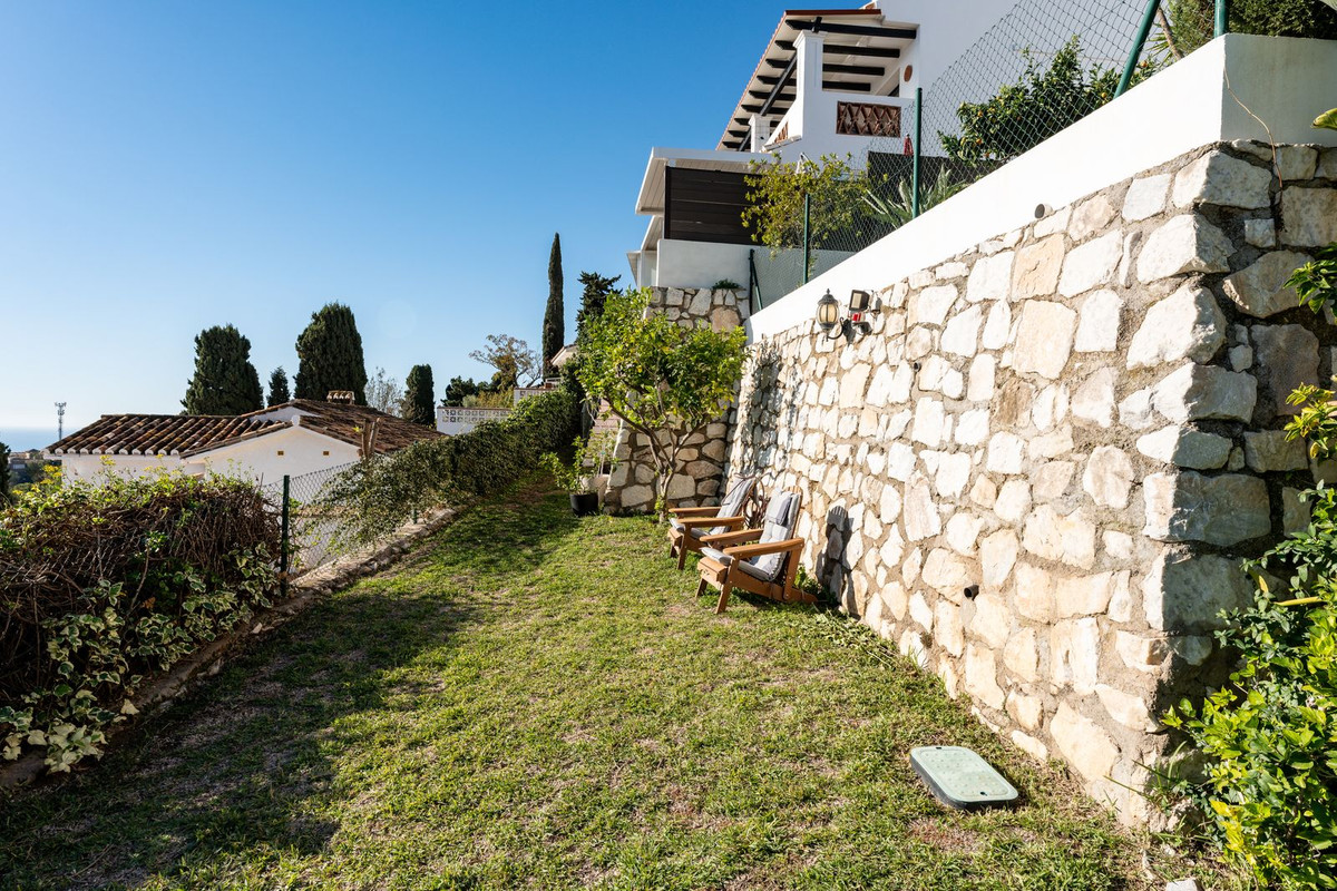 Semi-Vrijstaande Villa in Benalmadena Pueblo-7