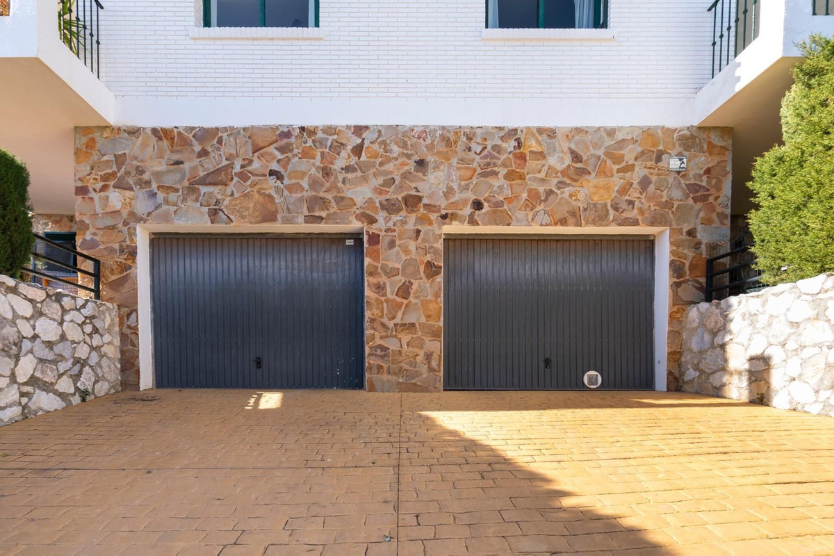 Semi-Vrijstaande Villa in Benalmadena Pueblo-25