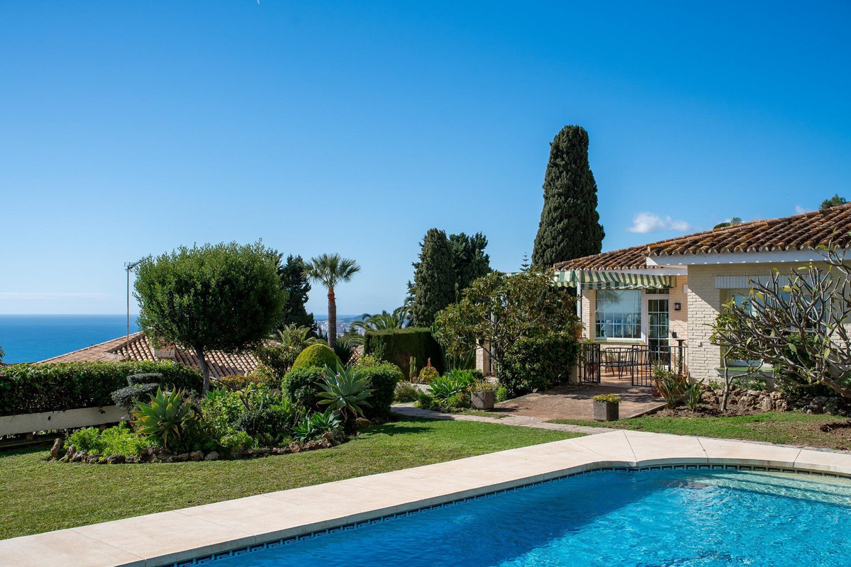 Vrijstaande Villa in Benalmadena Pueblo-1